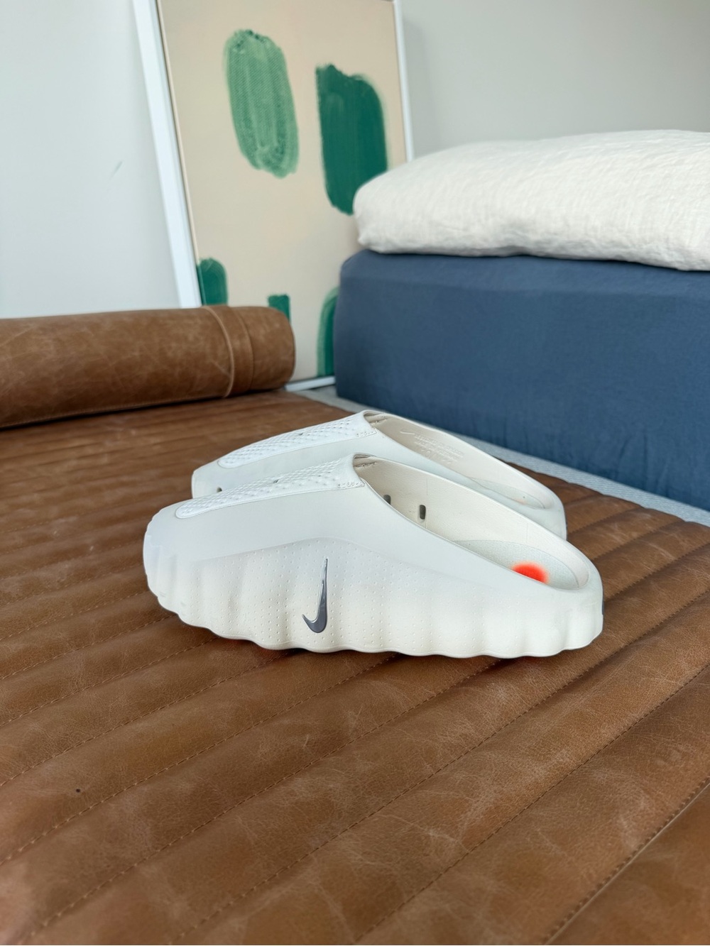 Nike Mind 001 Slide Light Bone